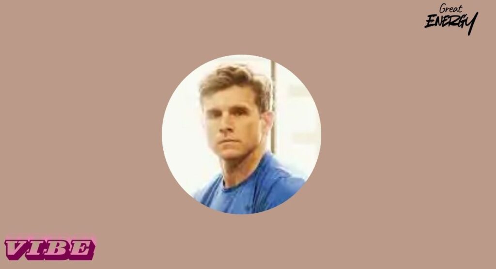 Born, Age & Net Worth