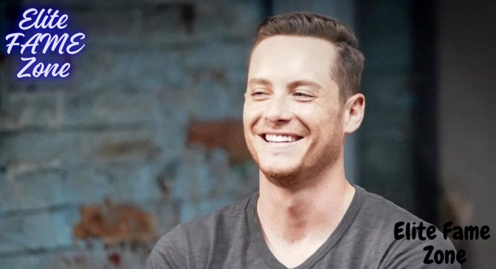 Jesse Lee Soffer and Tracy Spiridakos