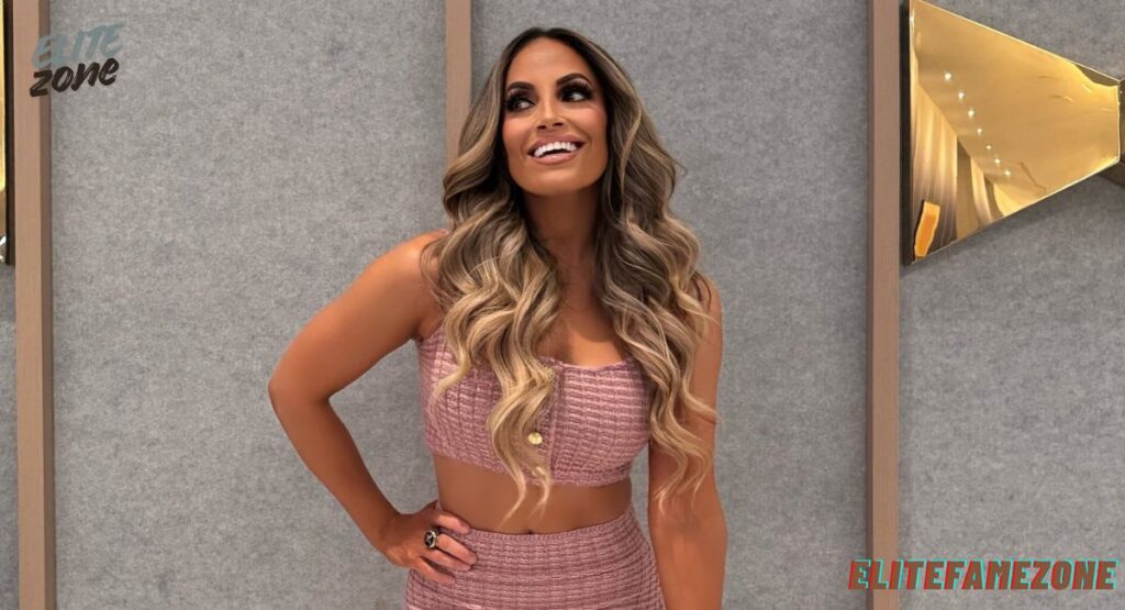 Trish Stratus Outfits: 5 Must-See Street Style & Red Carpet Looks